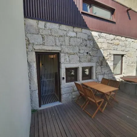 Mystay Bolhao - Pool & Garden Guest house