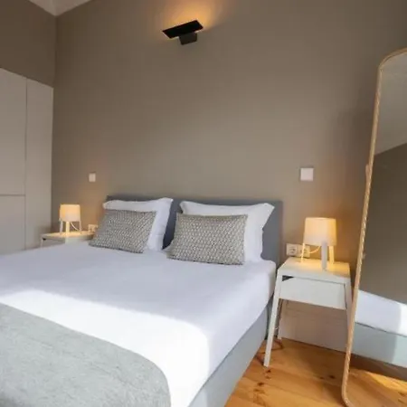 Mystay Bolhao - Pool & Garden Affittacamere
