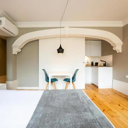 Affittacamere Mystay Bolhao - Pool & Garden Oporto